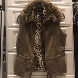Montanaco Faux Fur lined Vest